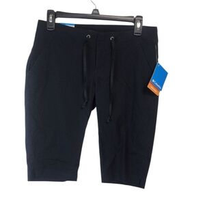 Columbia Women's Black Shorts